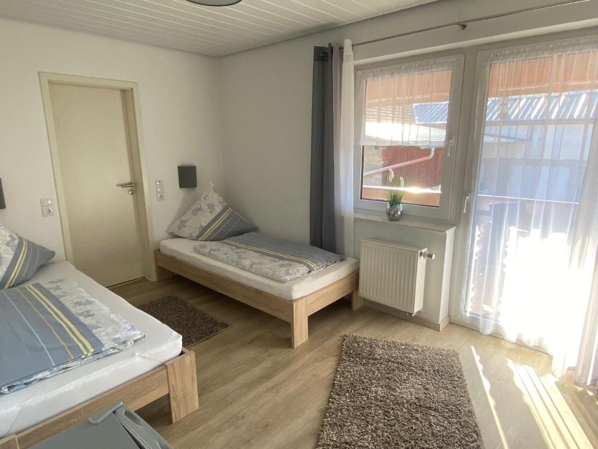 Privatzimmer Hoffmann 칼틴번 외부 사진