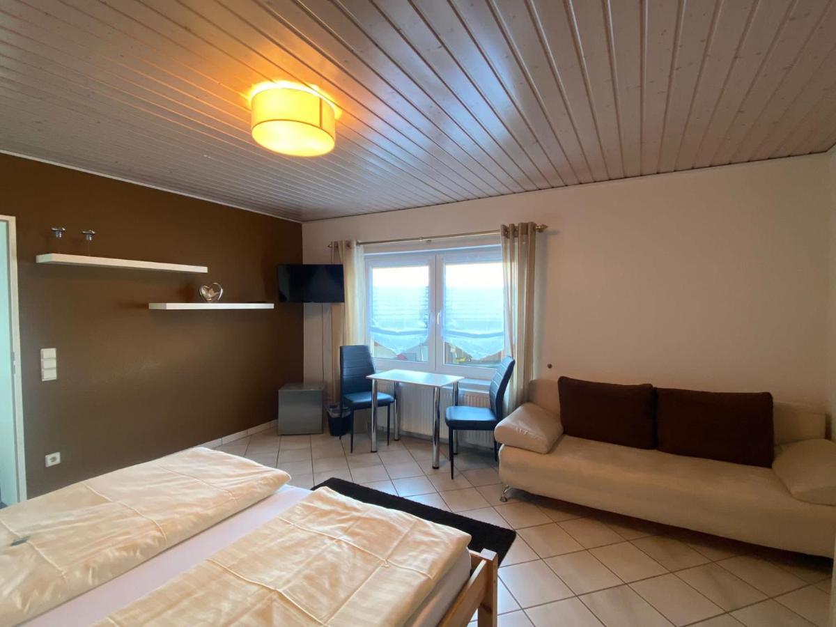 Privatzimmer Hoffmann 칼틴번 외부 사진