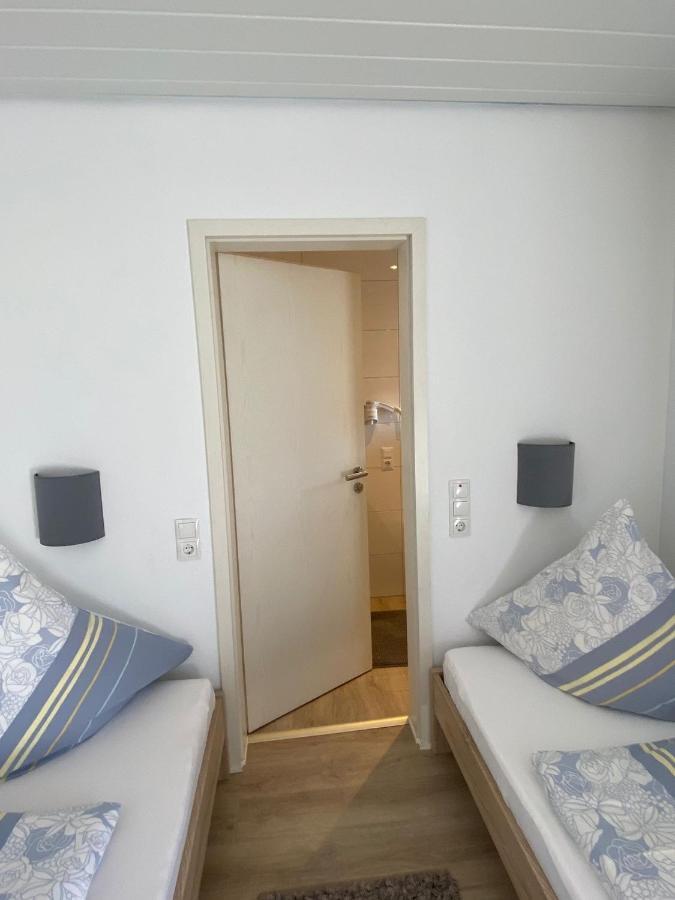 Privatzimmer Hoffmann 칼틴번 외부 사진