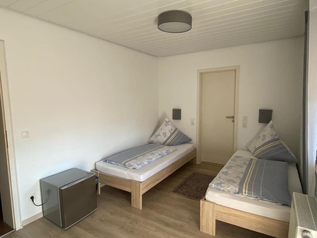 Privatzimmer Hoffmann 칼틴번 외부 사진